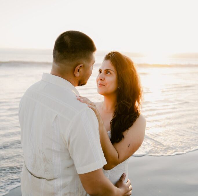 Capturing Evelyn & Erik’s Love at Coronado Beach 🌅